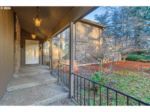 A home in Estacada