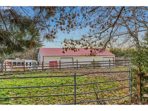 A home in Estacada