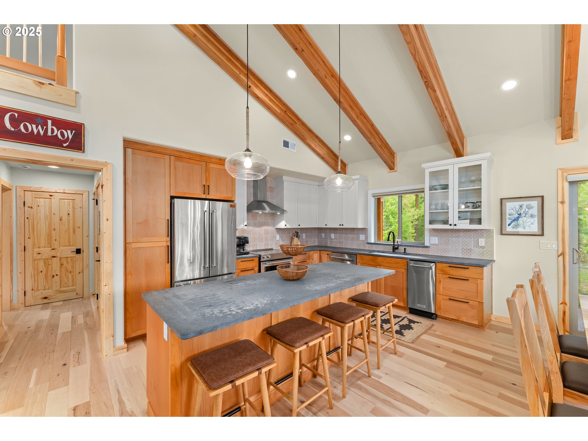 Rare opportunity to own Illahee Ranch, rich with Native American Histo – image 21