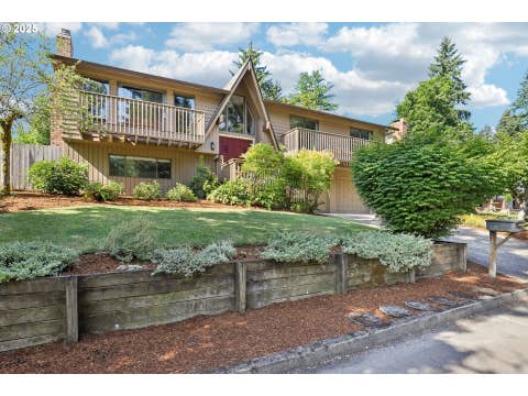Featured picture for the property 763700486