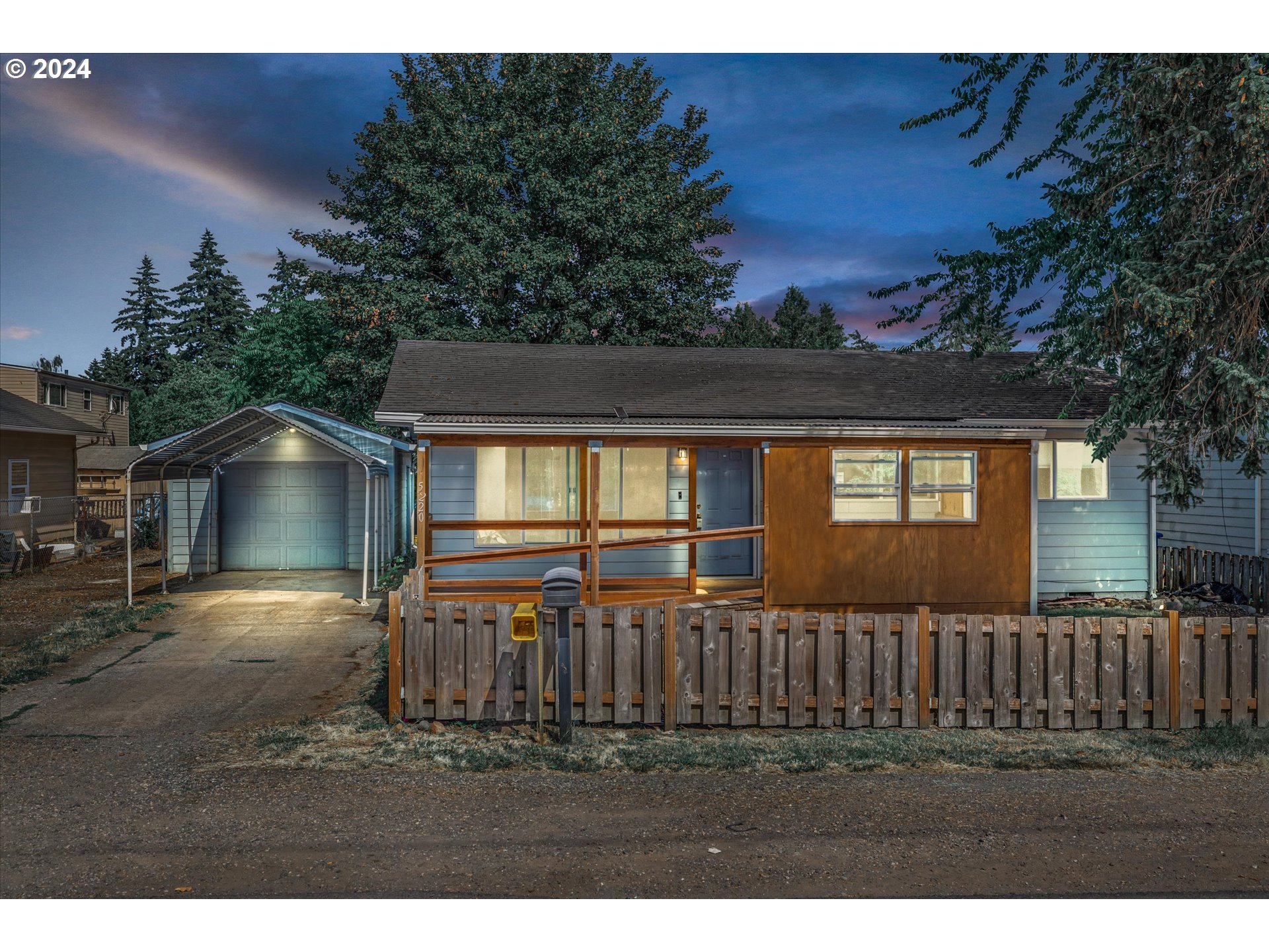 5220 SE 104TH AVE