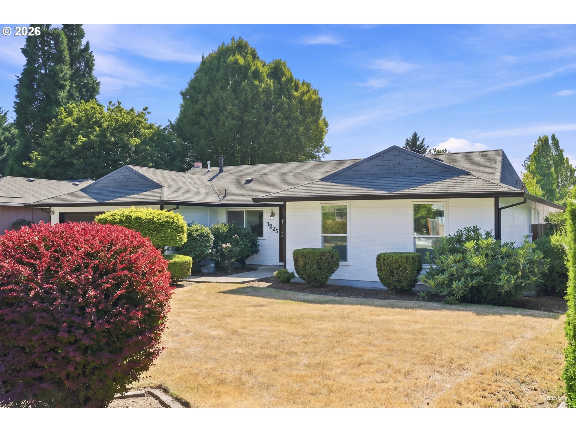 1225 SW JAY CT