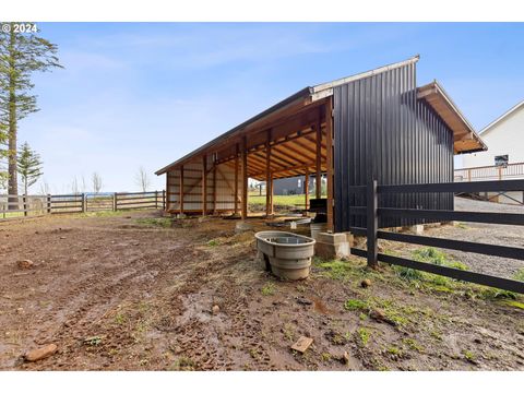 A home in Estacada