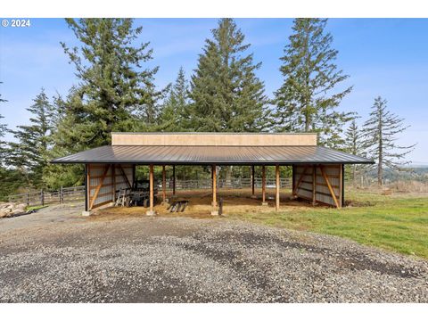 A home in Estacada