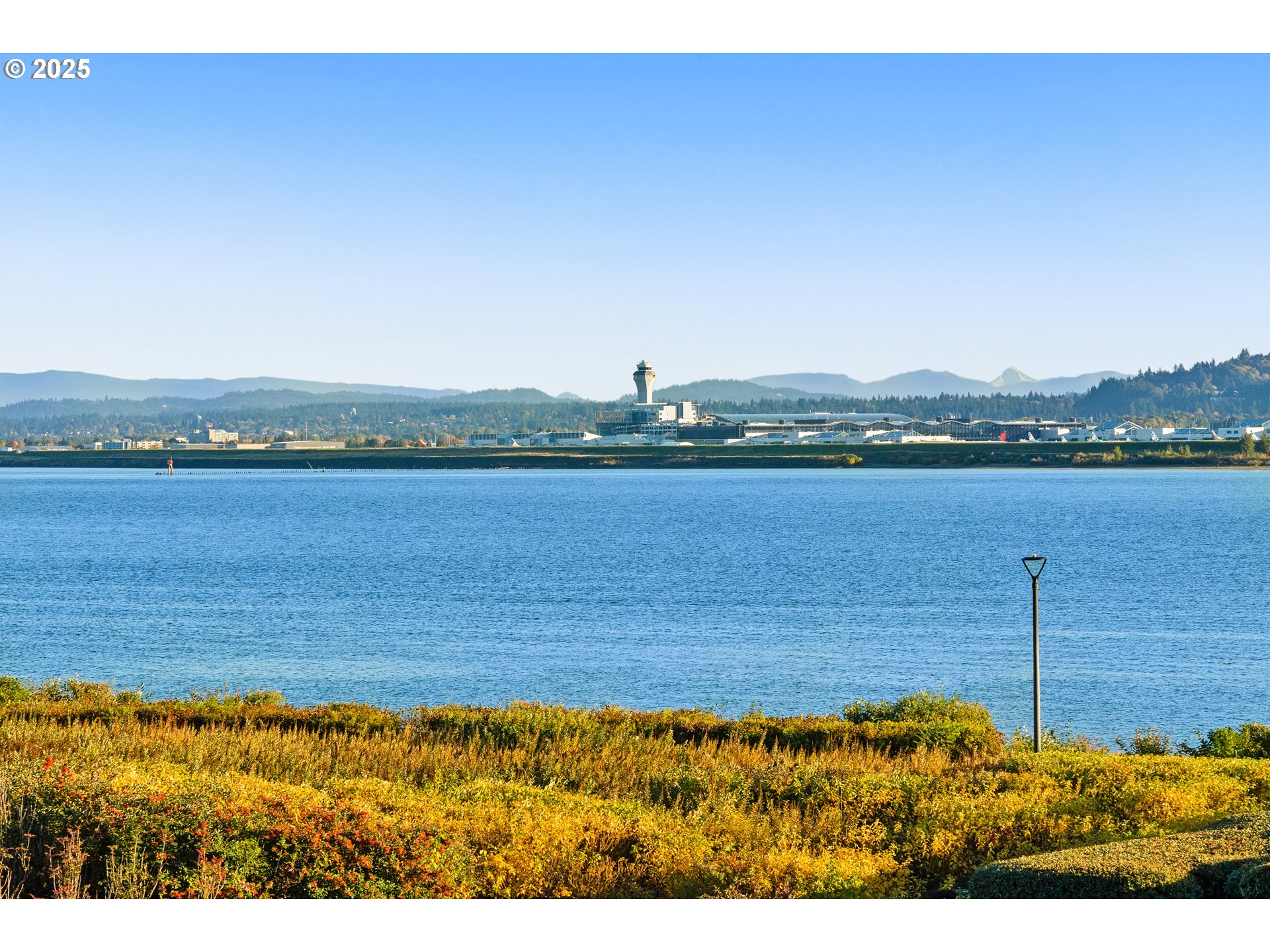 5421 SE SCENIC LN 200