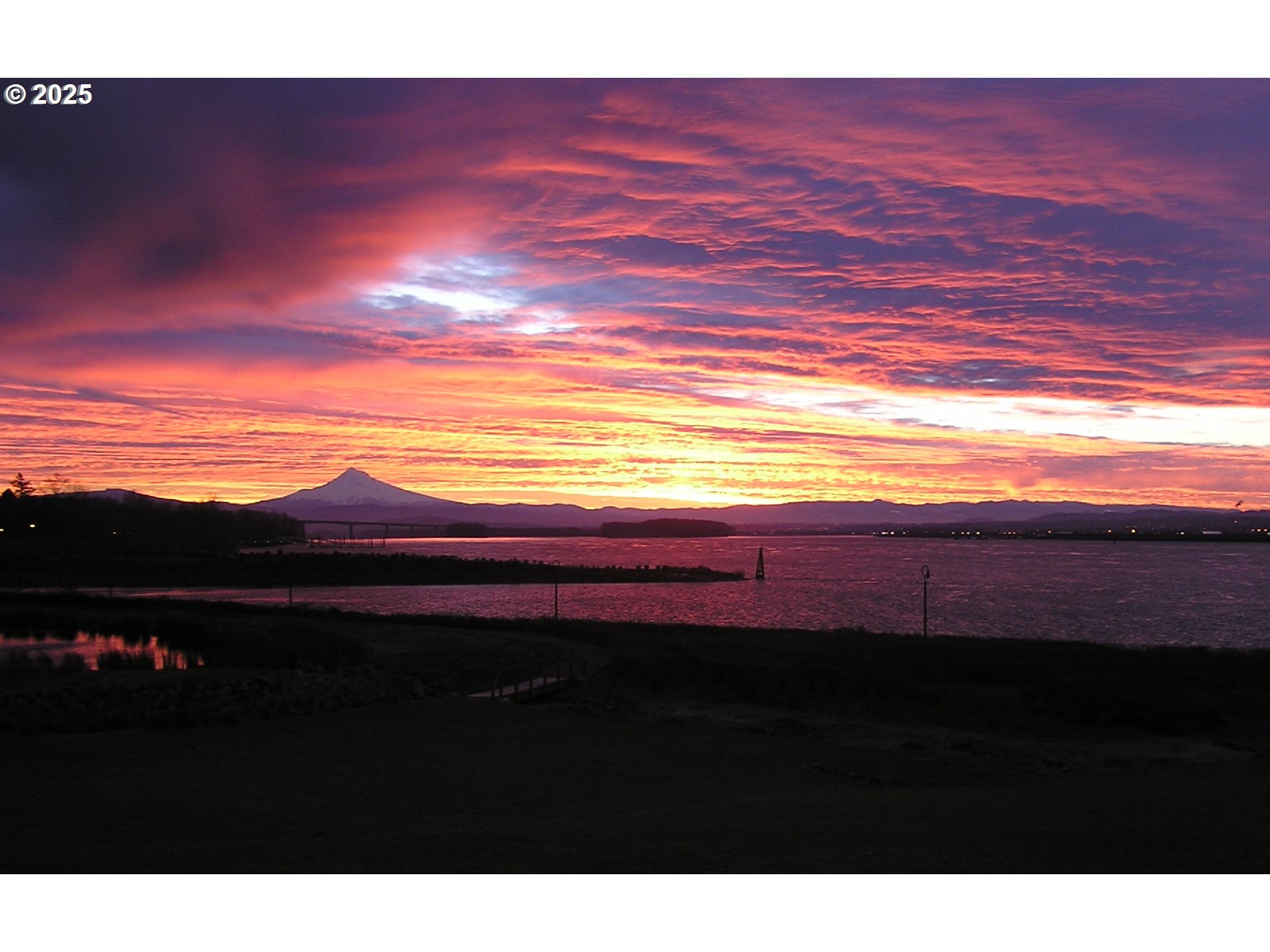 5421 SE SCENIC LN 200