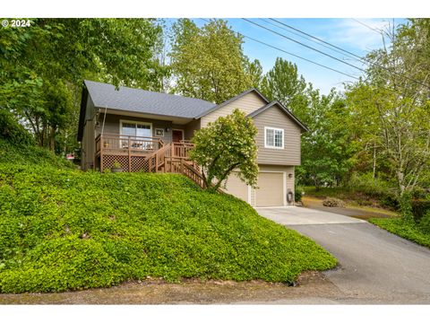 Photo of 3840 NE Franklin St, Camas, WA 98607 (MLS # 24591858)