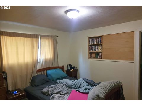 Tiny photo for 75 W Main St, Lowell, OR 97452 (MLS # 465496772)