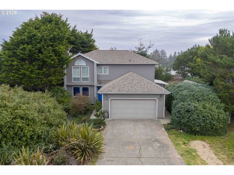 615 SW SEABIRD DR Bandon OR 97411