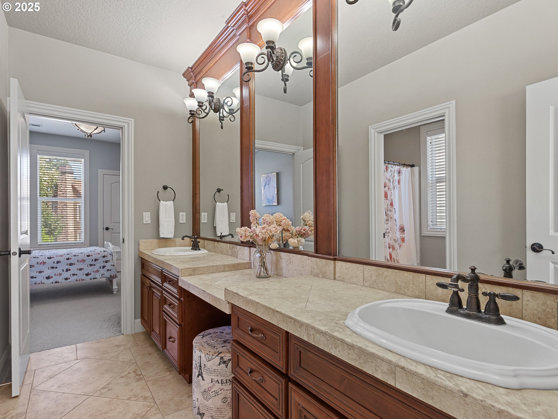 Vancouver, Washington 98684, United States, 6 Bedrooms Bedrooms, ,4 BathroomsBathrooms,Residential,Active,173394