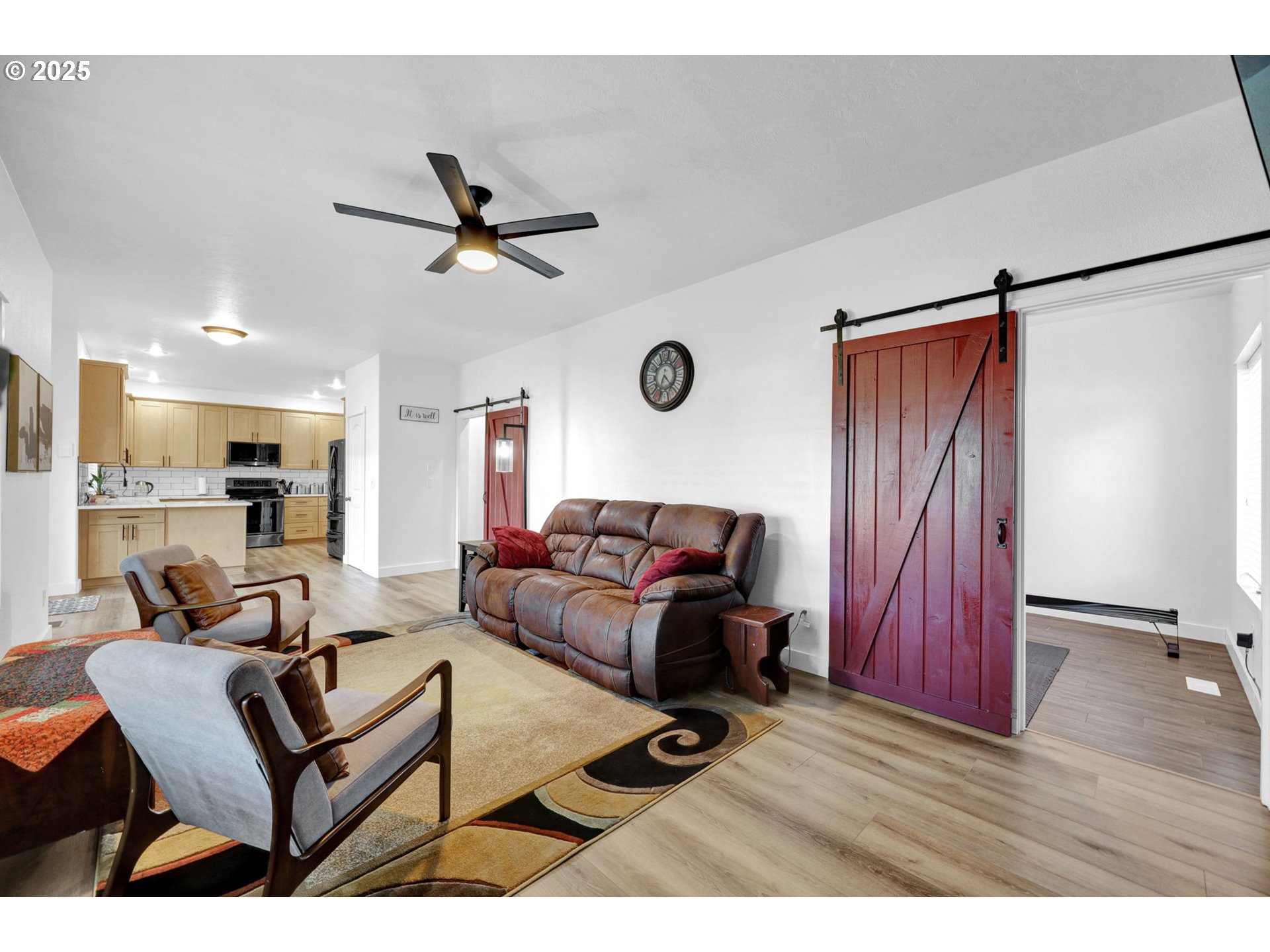 Springfield, Oregon 97477, United States, 4 Bedrooms Bedrooms, ,3 BathroomsBathrooms,Residential,Active,187793