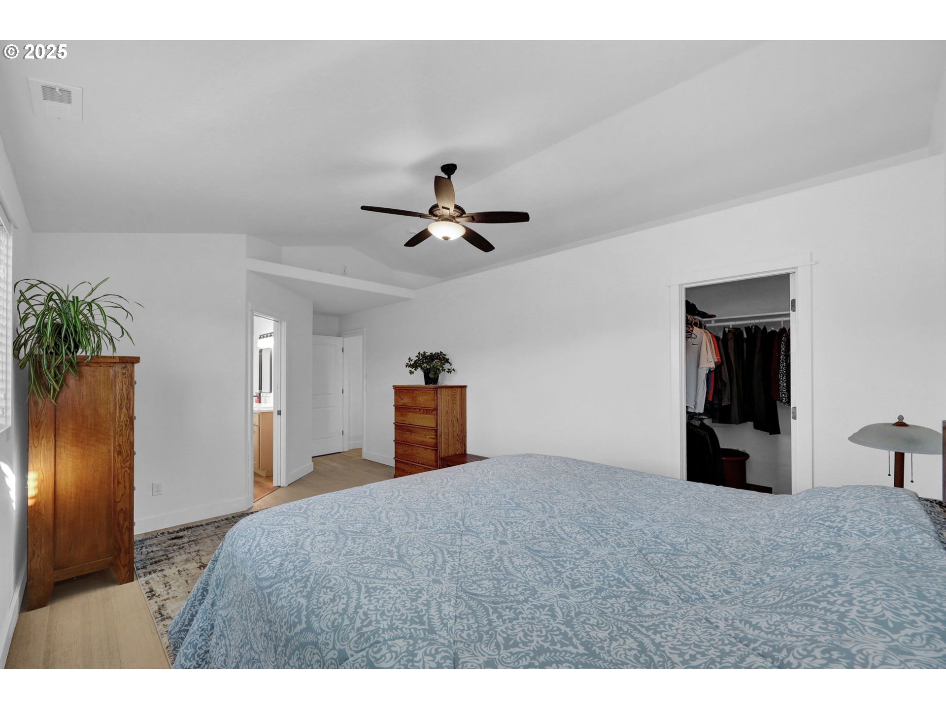 Springfield, Oregon 97477, United States, 4 Bedrooms Bedrooms, ,3 BathroomsBathrooms,Residential,Active,187793