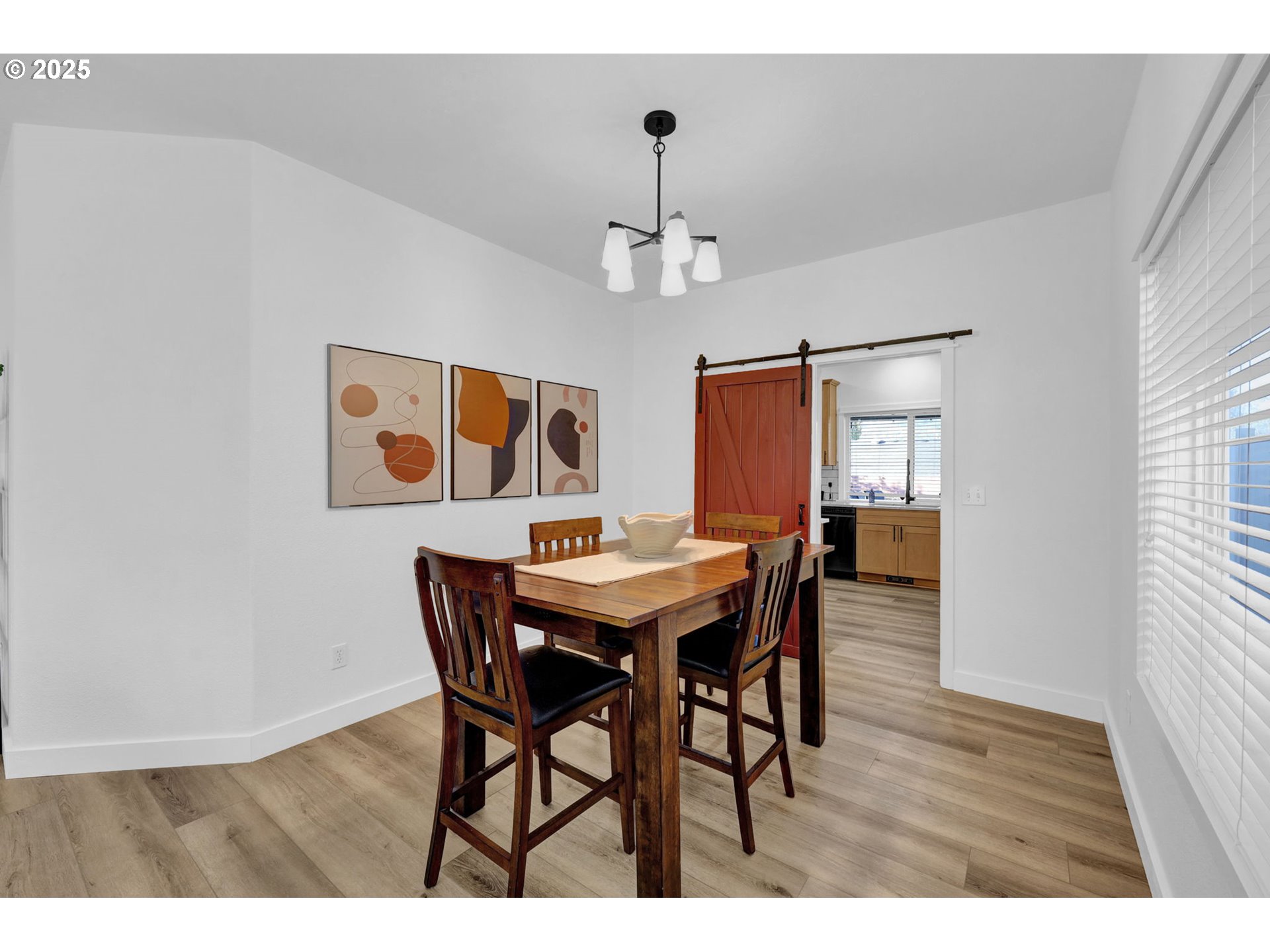 Springfield, Oregon 97477, United States, 4 Bedrooms Bedrooms, ,3 BathroomsBathrooms,Residential,Active,187793