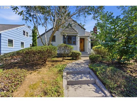 4038 NE 38TH AVE Portland OR 97212