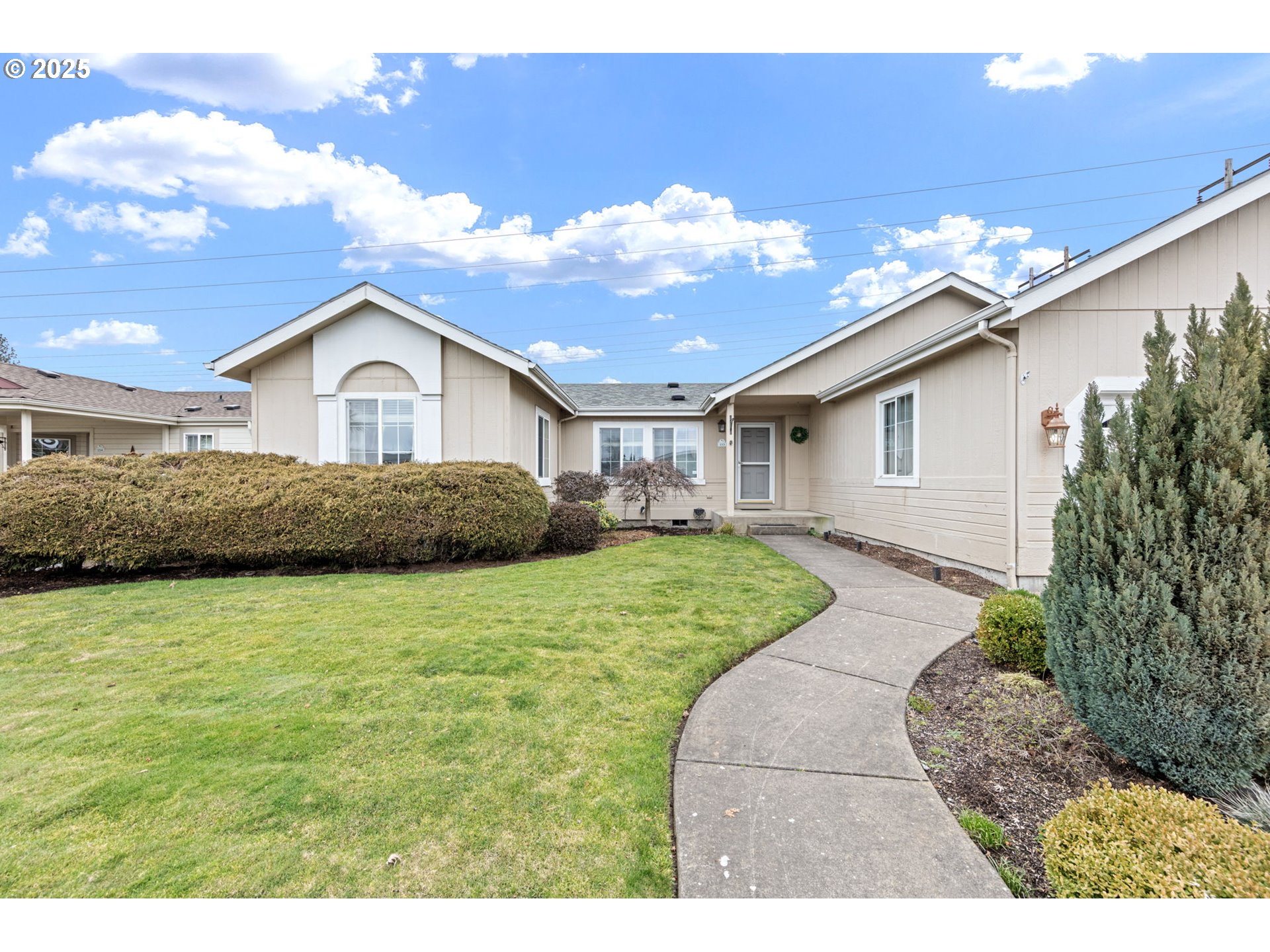 4055 ROYAL AVE 133