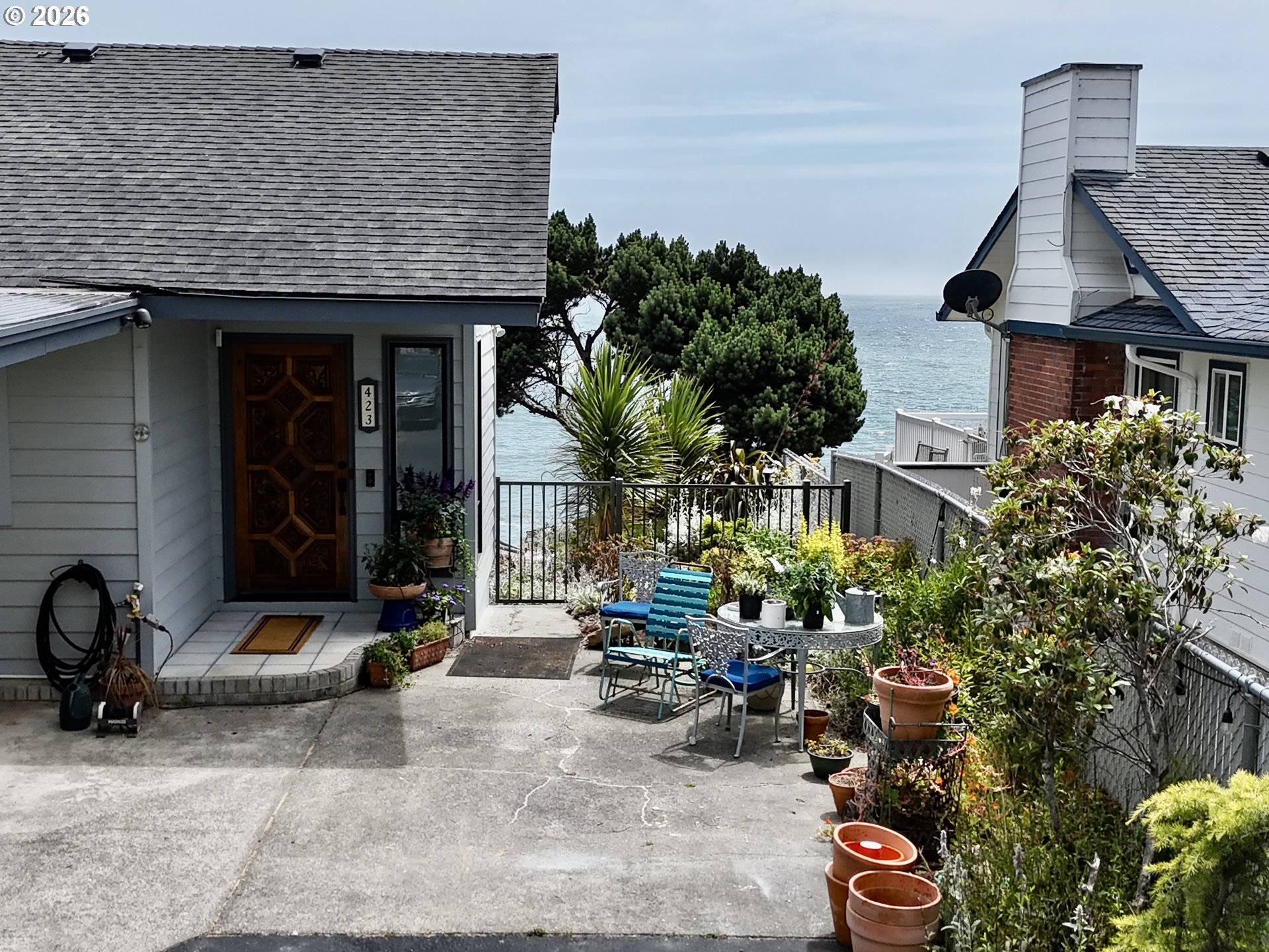 423 BUENA VISTA LOOP