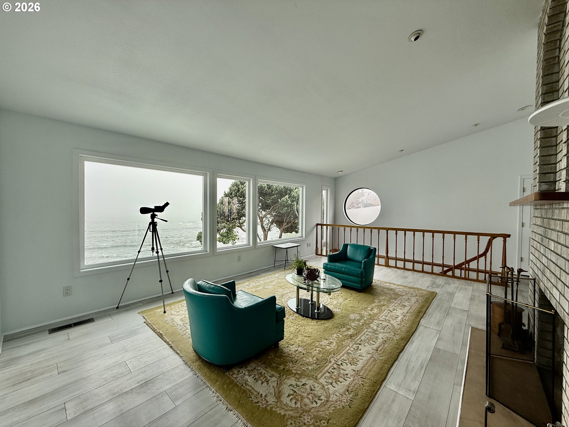 423 BUENA VISTA LOOP