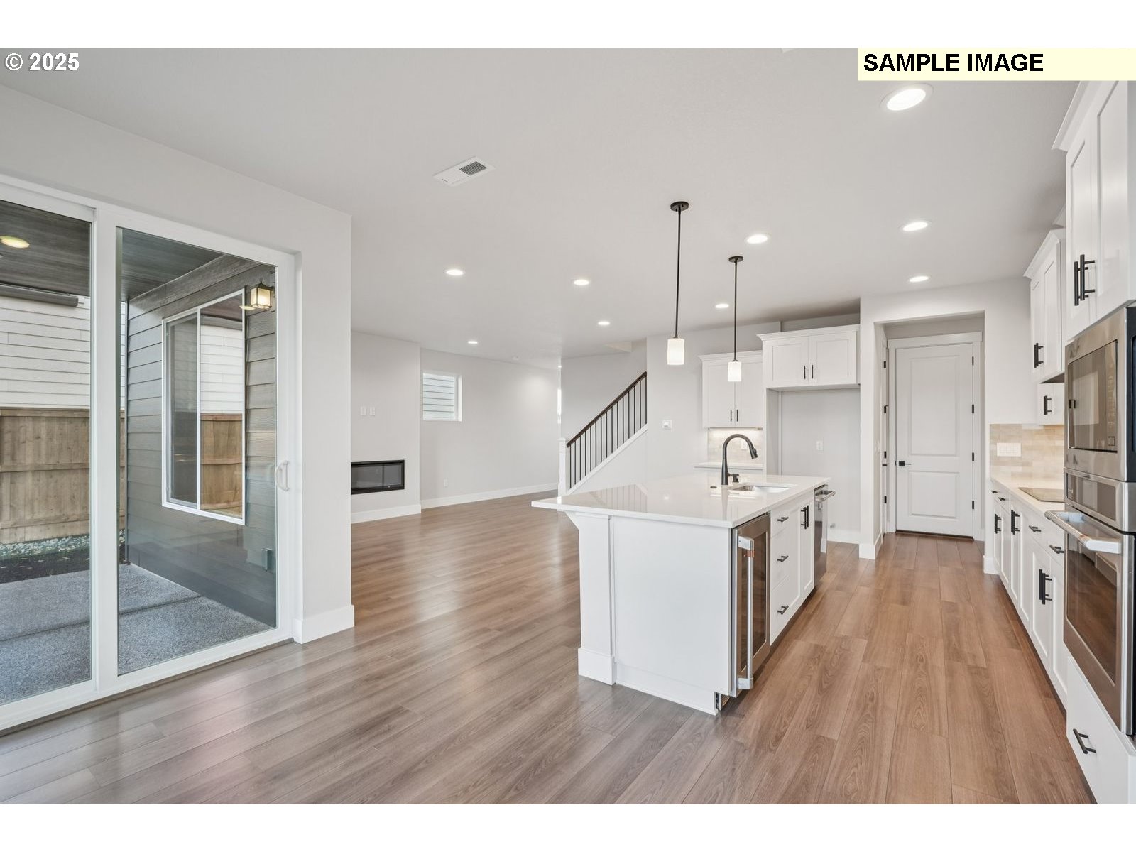 18102 NE 14th ST 112