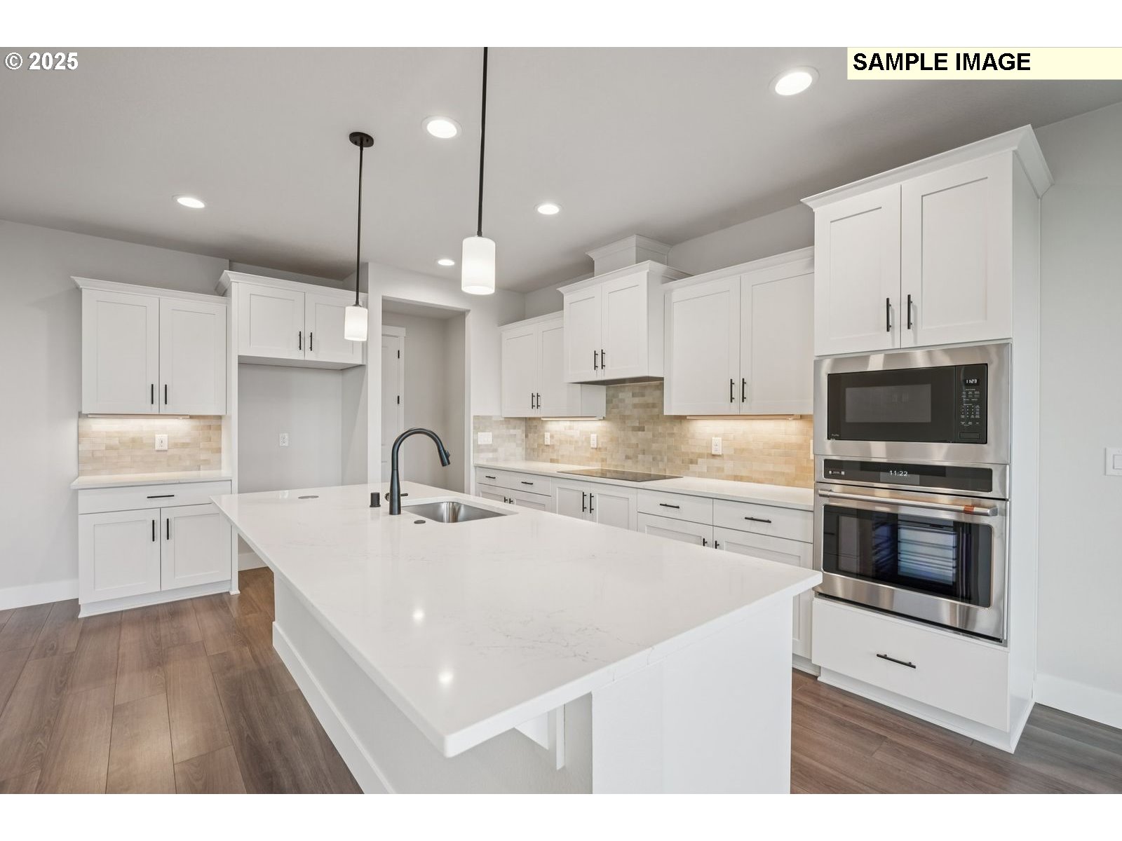 18102 NE 14th ST 112