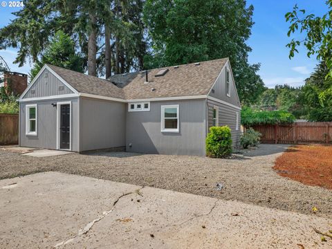 A home in Columbia City