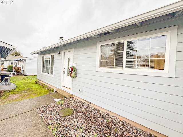 257 SE 3RD AVE