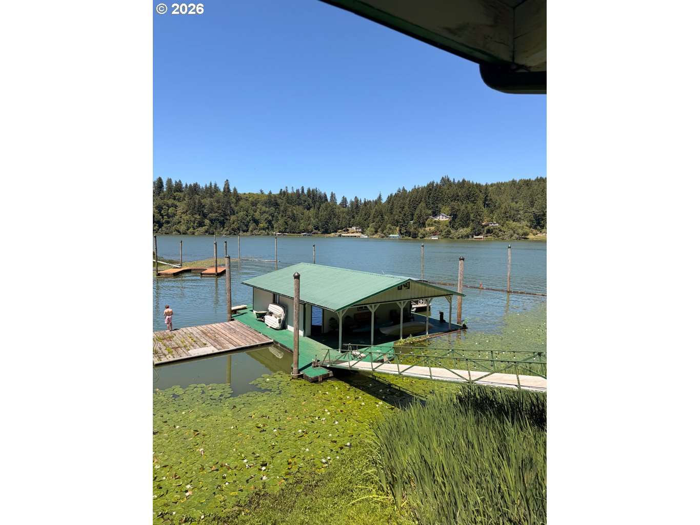 3062 S TENMILE LK