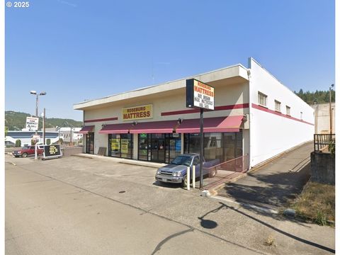 629 635 SE STEPHENS ST Roseburg OR 97470