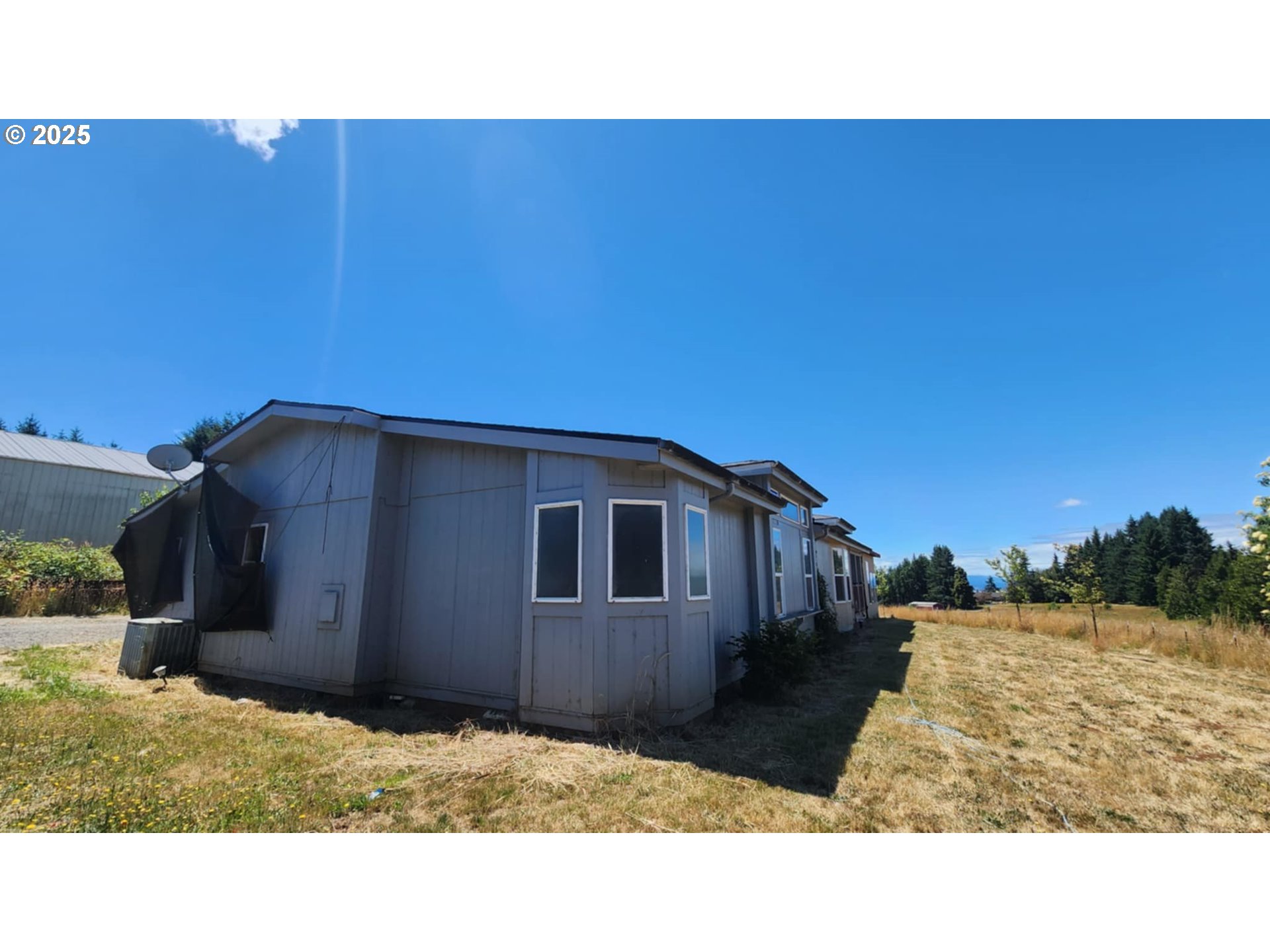 8325 SE SKY VISTA DR