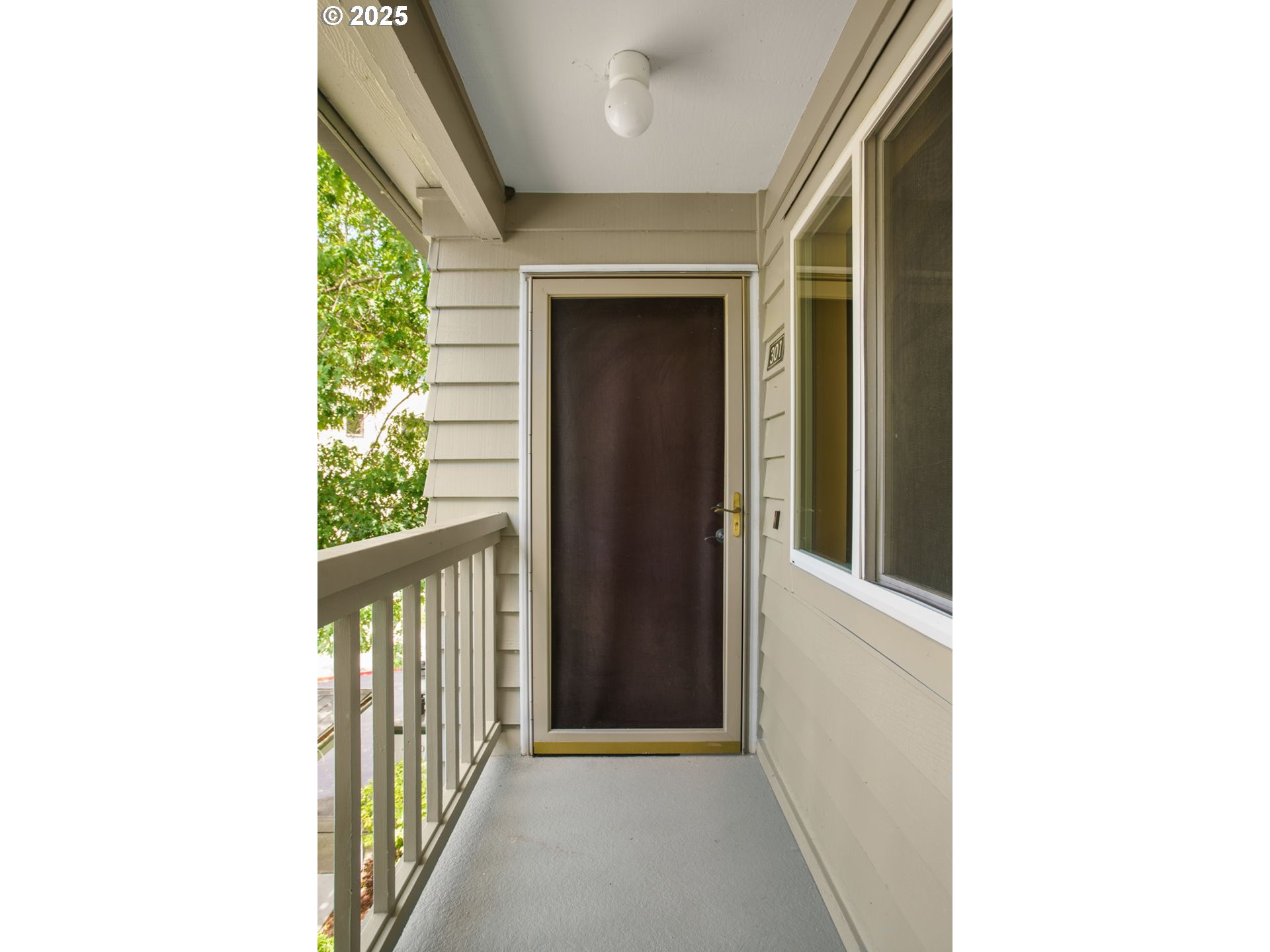 4980 S LANDING DR 301