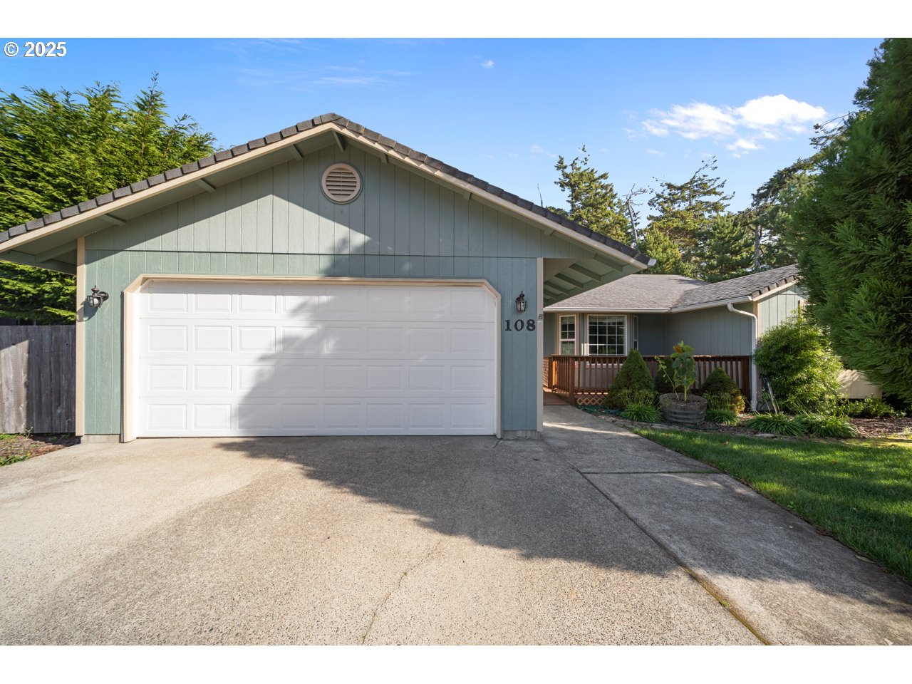 108 PARK VILLAGE LOOP