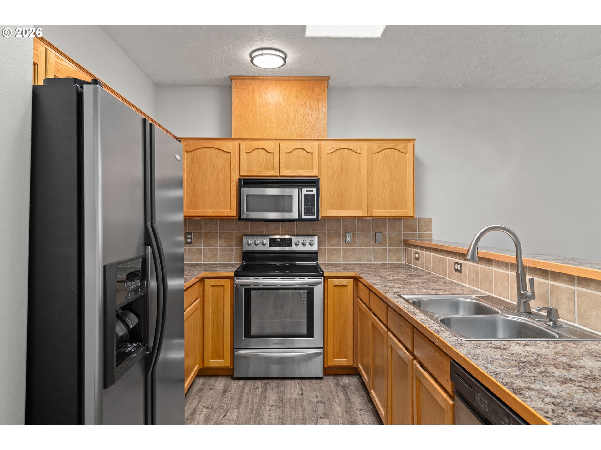 20392 MEGAN LN