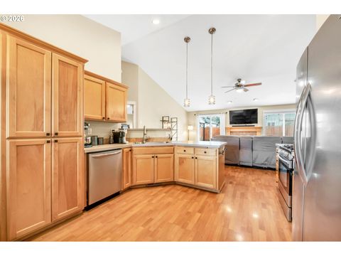 Tiny photo for 41 Sandalwood Loop, Creswell, OR 97426 (MLS # 312539237)