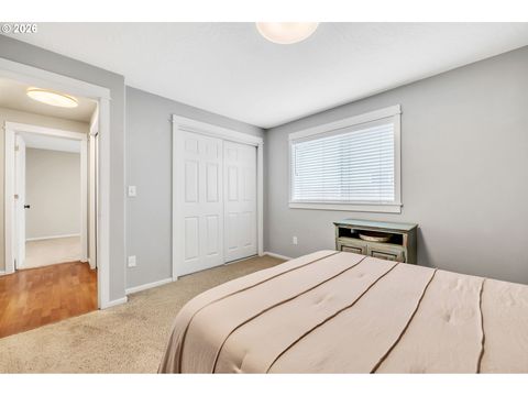 Tiny photo for 41 Sandalwood Loop, Creswell, OR 97426 (MLS # 312539237)