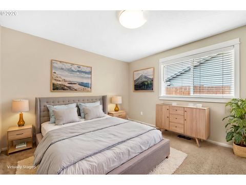 Tiny photo for 41 Sandalwood Loop, Creswell, OR 97426 (MLS # 312539237)