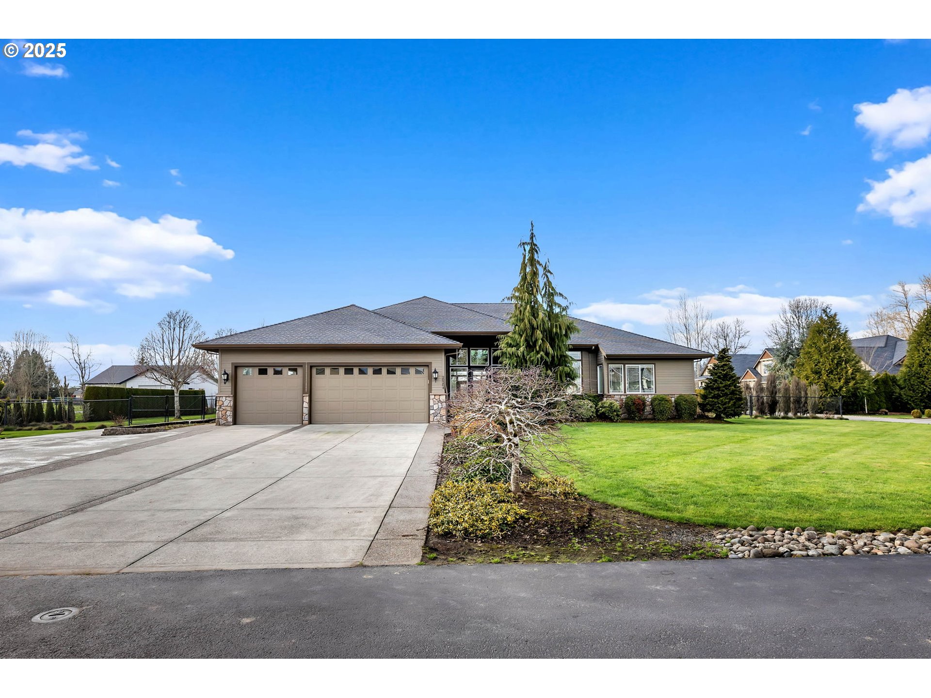 20204 NE 104TH AVE