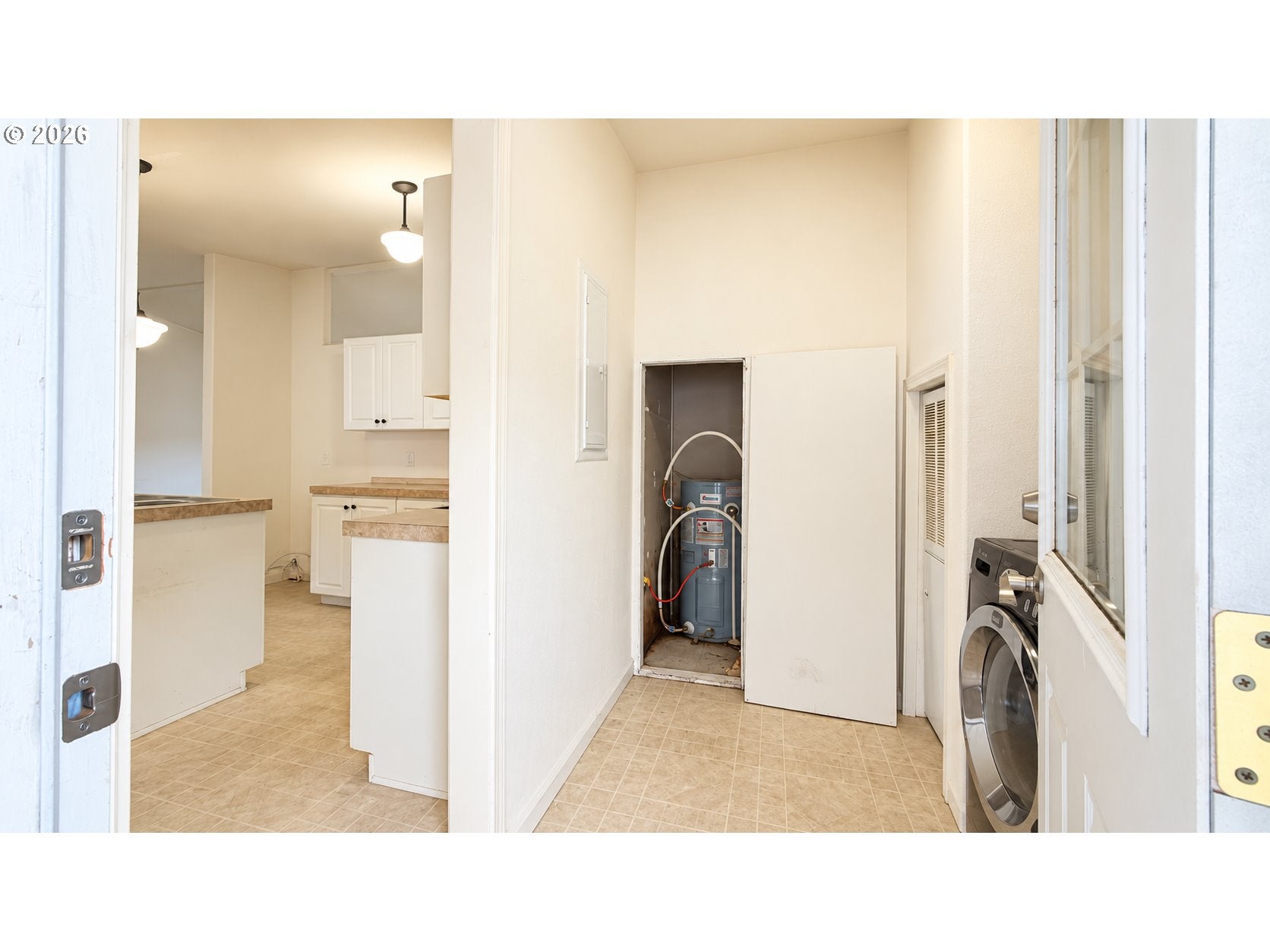 221 NW BLAIR ST 3