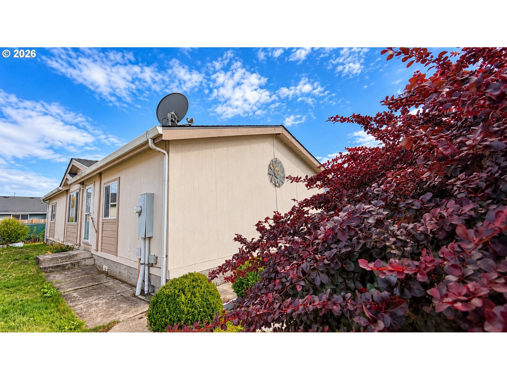 221 NW BLAIR ST 3