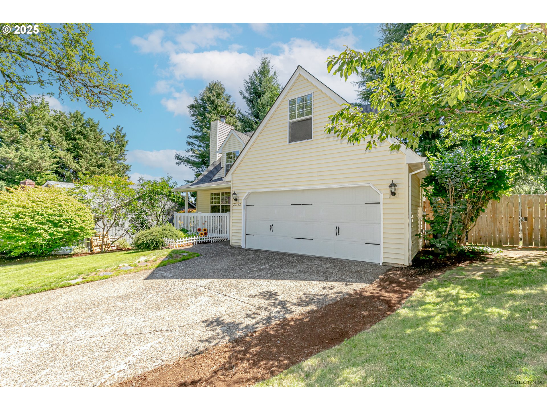 20182 SW TILLAMOOK CT