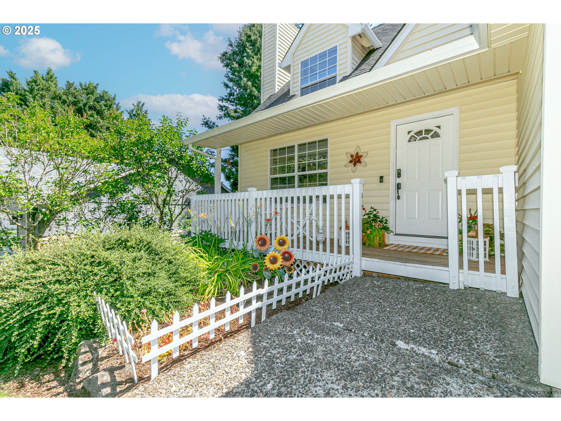 20182 SW TILLAMOOK CT