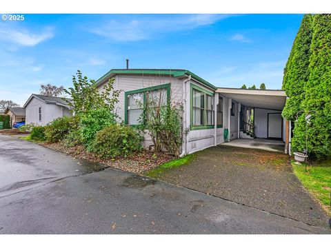 301 E COLUMBIA DR 66 Newberg OR 97132