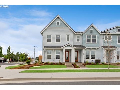 8660 SE Crescent DR Hillsboro OR 97124