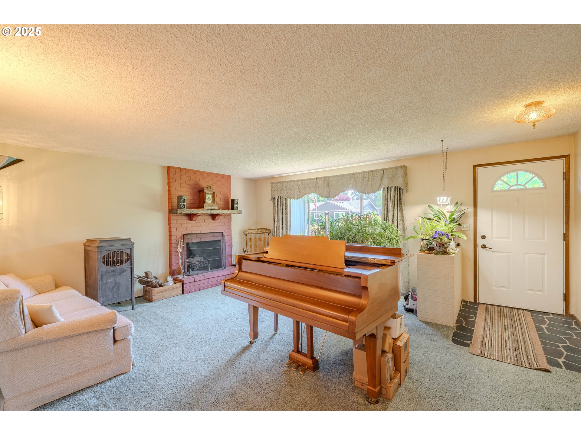 518 NE 144TH AVE