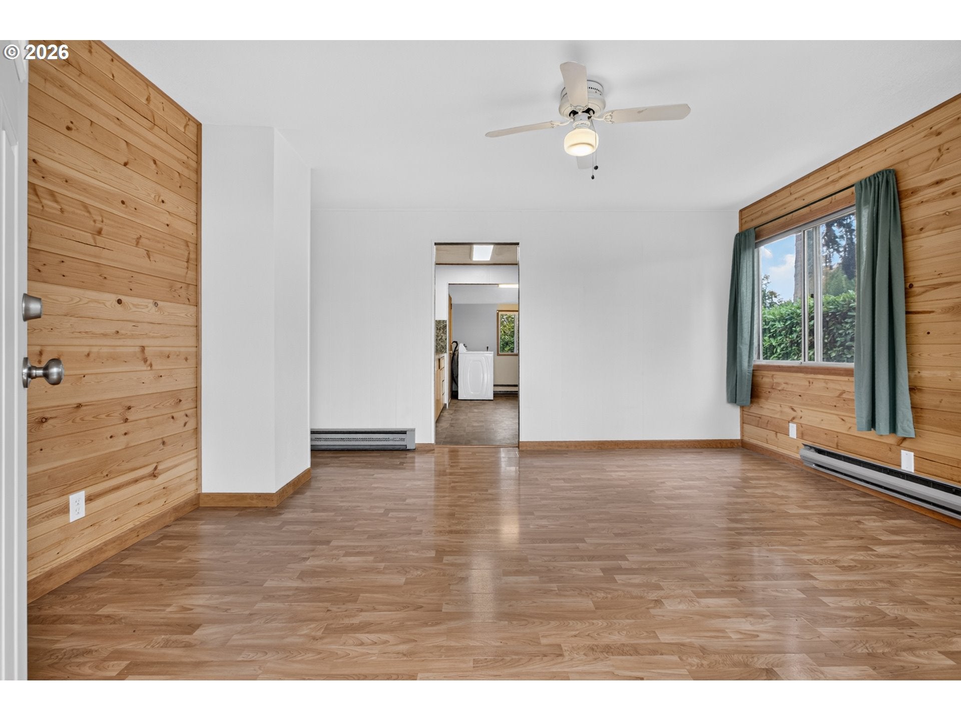1311 E 32ND AVE