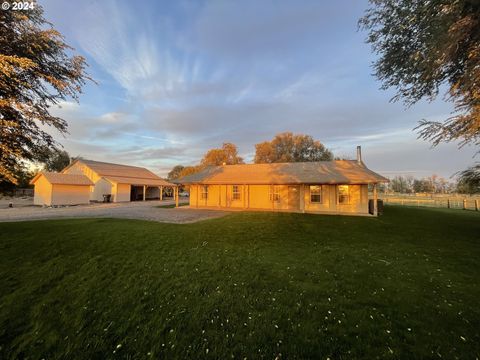 A home in Hermiston