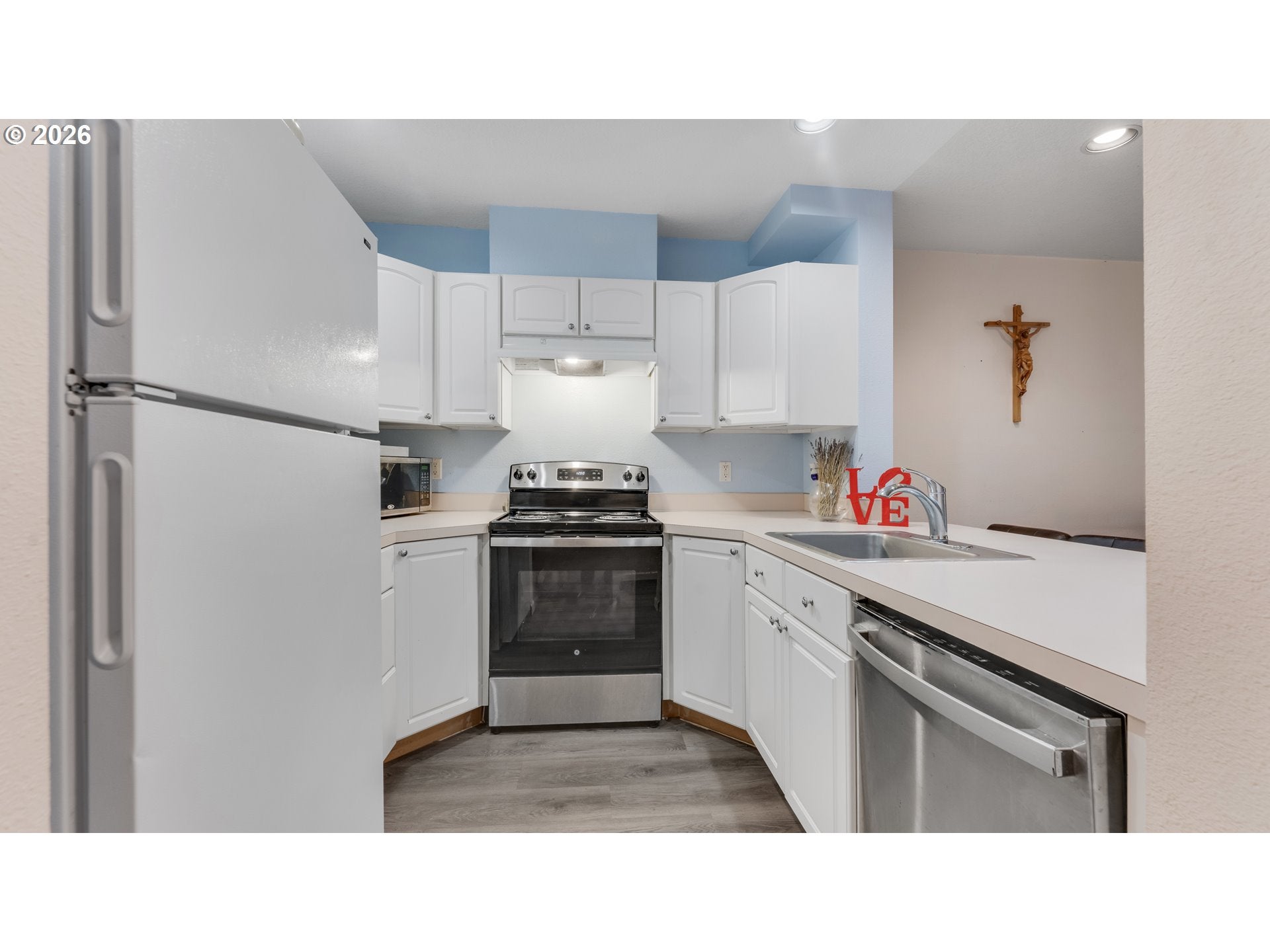 13949 BEAVERCREEK RD 126