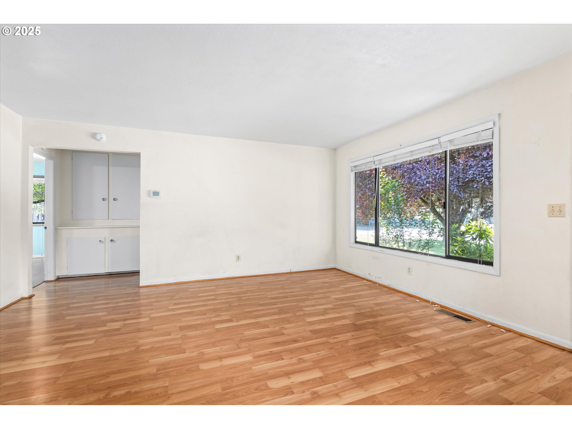 Oakridge, Oregon 97463, United States, 3 Bedrooms Bedrooms, ,2 BathroomsBathrooms,Residential,Active,137819