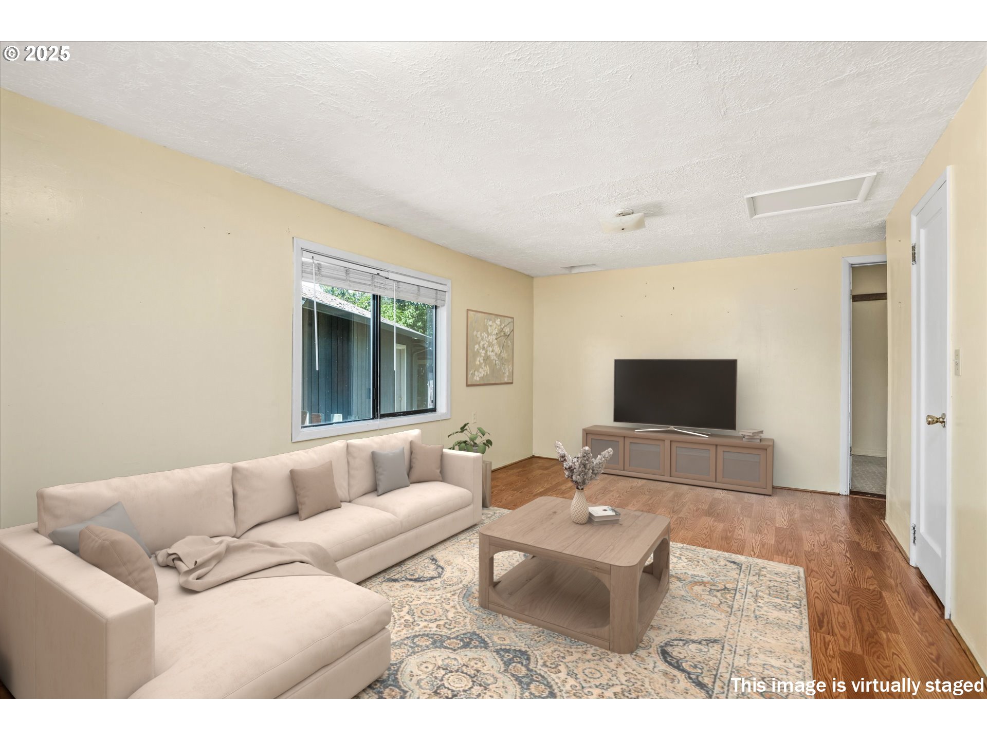 Oakridge, Oregon 97463, United States, 3 Bedrooms Bedrooms, ,2 BathroomsBathrooms,Residential,Active,137819