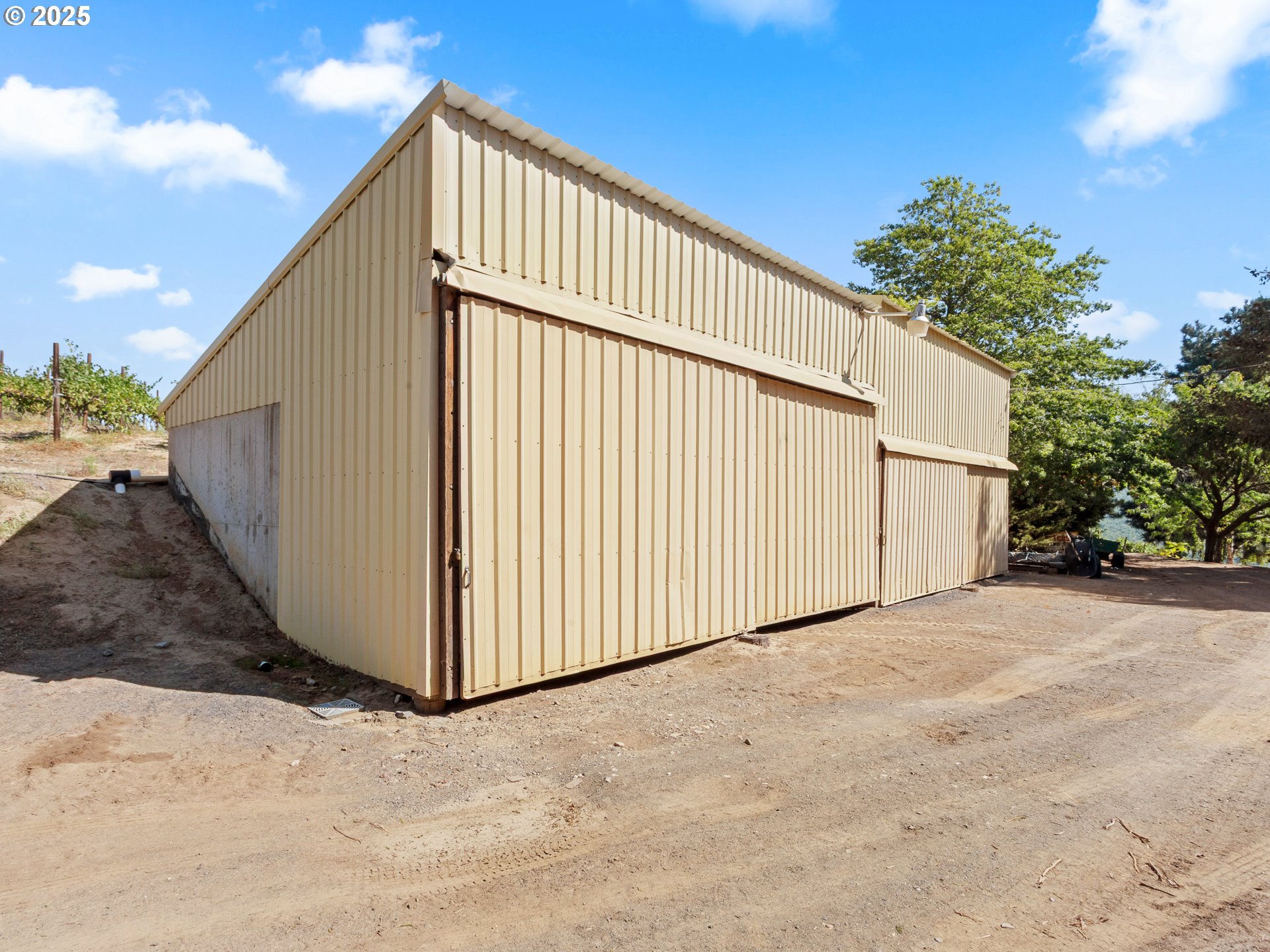 The Dalles, Oregon 97058, United States, 3 Bedrooms Bedrooms, ,2 BathroomsBathrooms,Residential,Active,219247