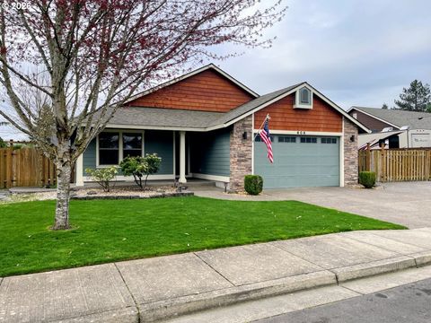 606 E JOHNSON ST Carlton OR 97111