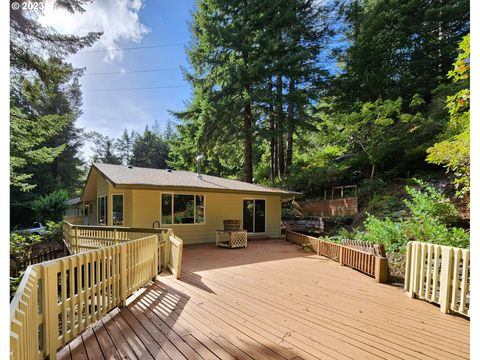 A home in Gold Beach